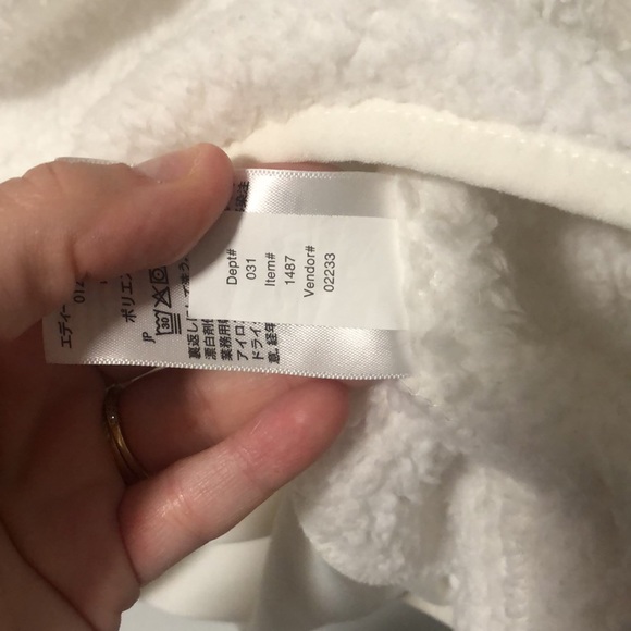 Eddie Bauer Sherpa 3/4 zip - Picture 7 of 8